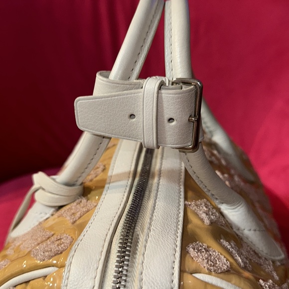 Louis Vuitton Limited Edition Rose Monogram Bouclettes Speedy Round Bag - Picture 11 of 16